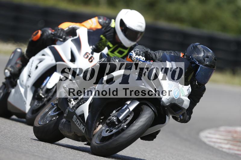 /30 23.06.2025 Get Faster Caremotion ADR/Rider Academy gruen/10